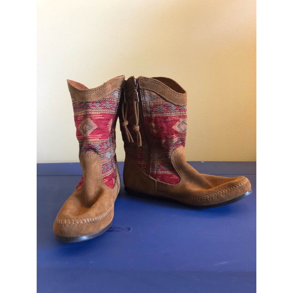Minnetonka Cowboy Boots Sz 10